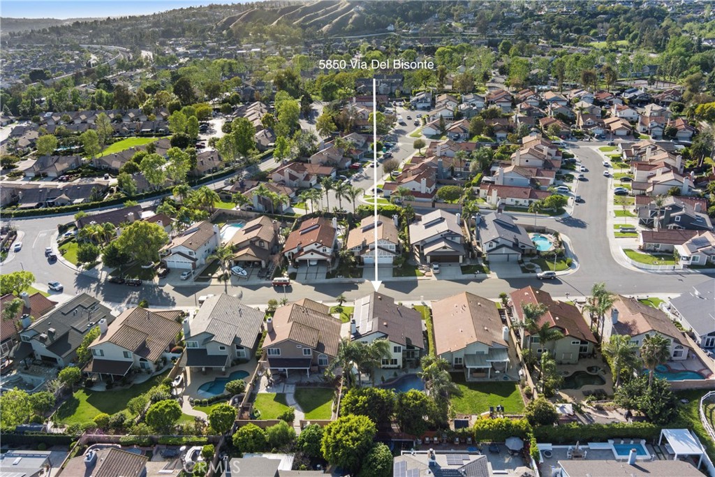 5850 Via Del Bisonte