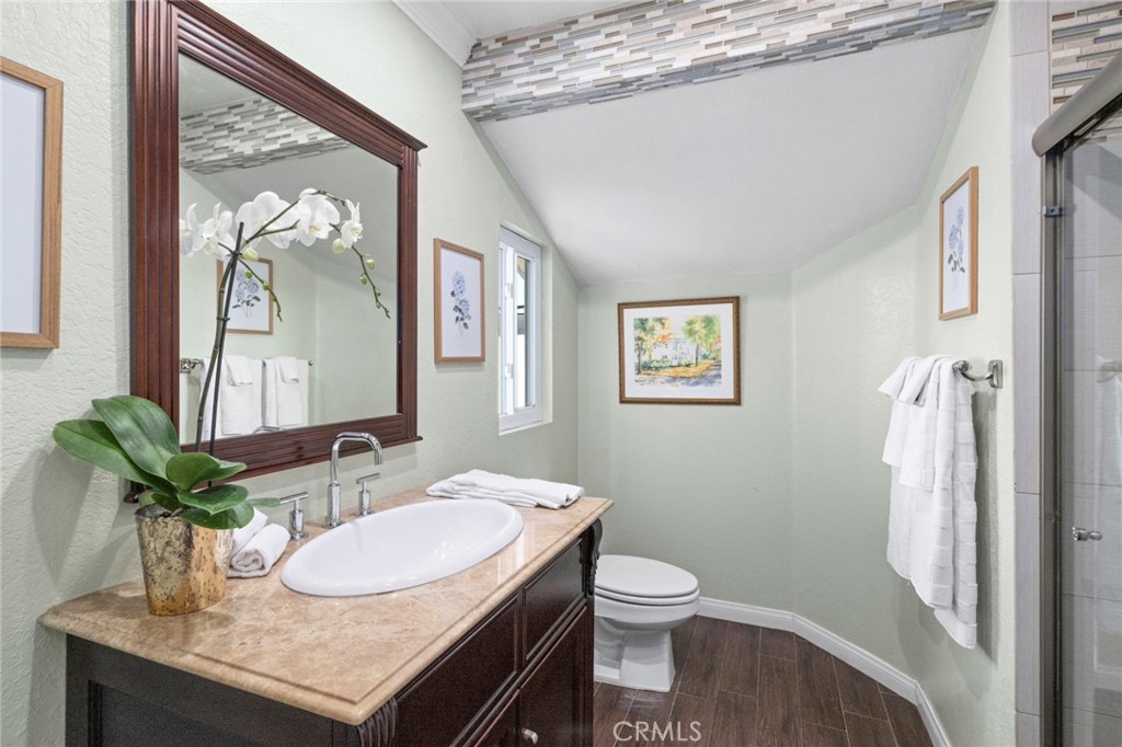 5850 Via Del Bisonte