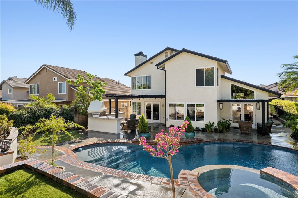 5850 Via Del Bisonte