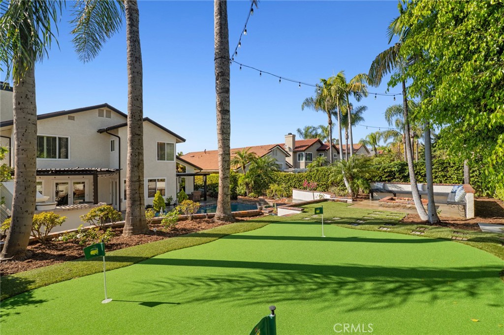 5850 Via Del Bisonte