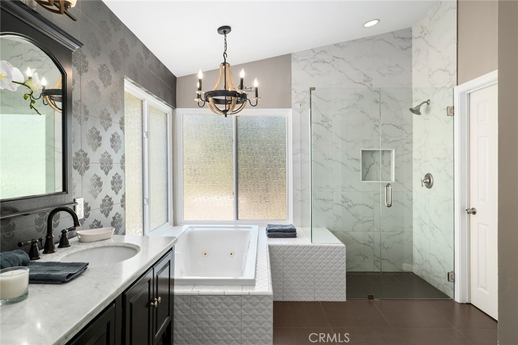 5850 Via Del Bisonte