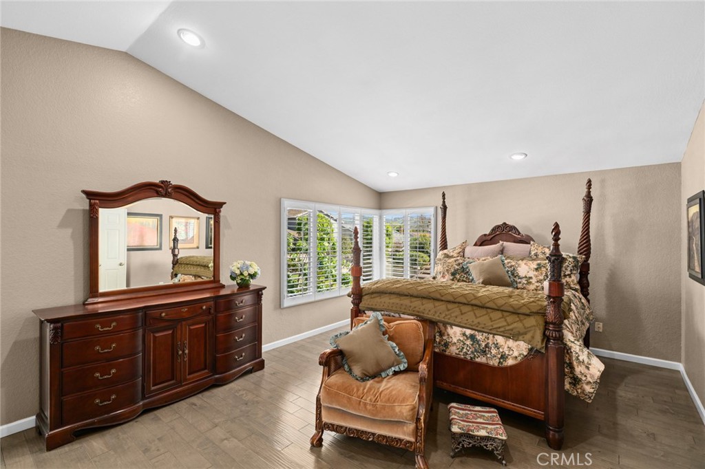 5850 Via Del Bisonte