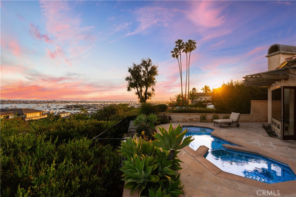 600 Ramona