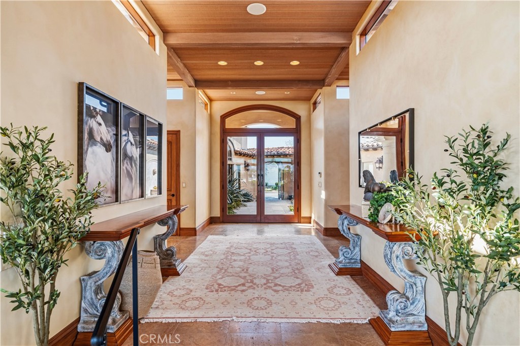 600 Ramona