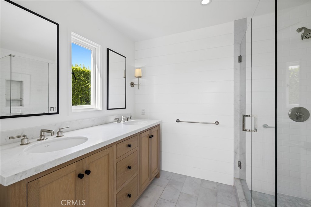 734 Cameo Highlands