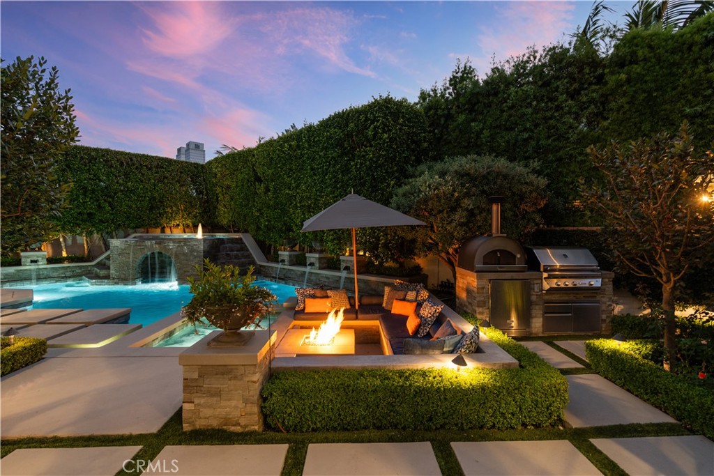 5 Cape Woodbury