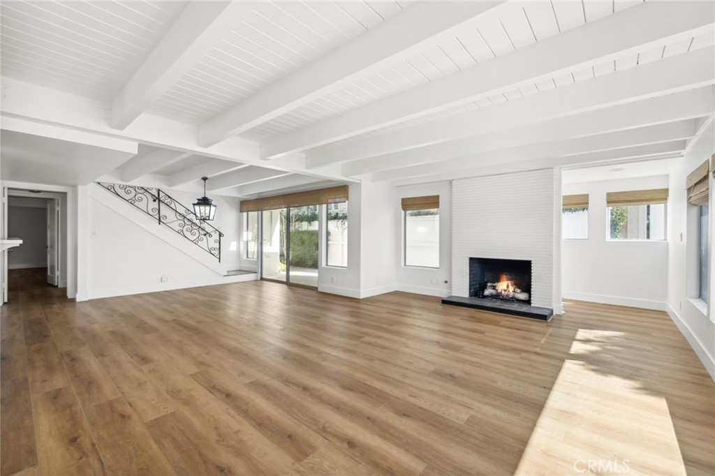 2551 Bayshore Drive