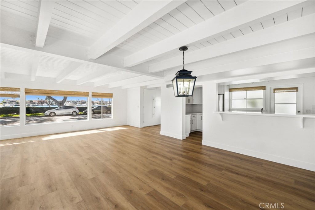 2551 Bayshore Drive