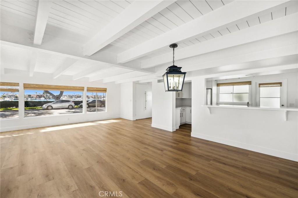 2551 Bayshore Drive