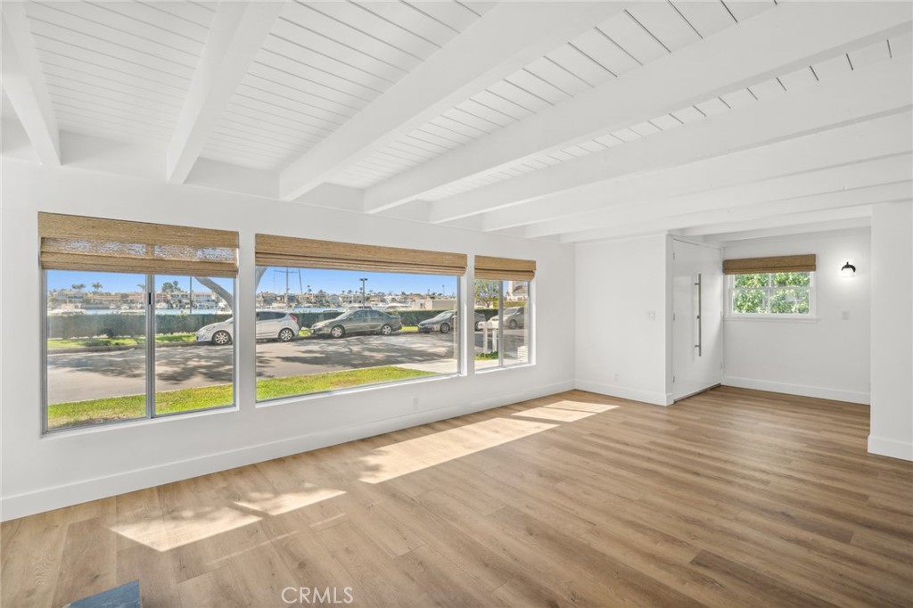 2551 Bayshore Drive