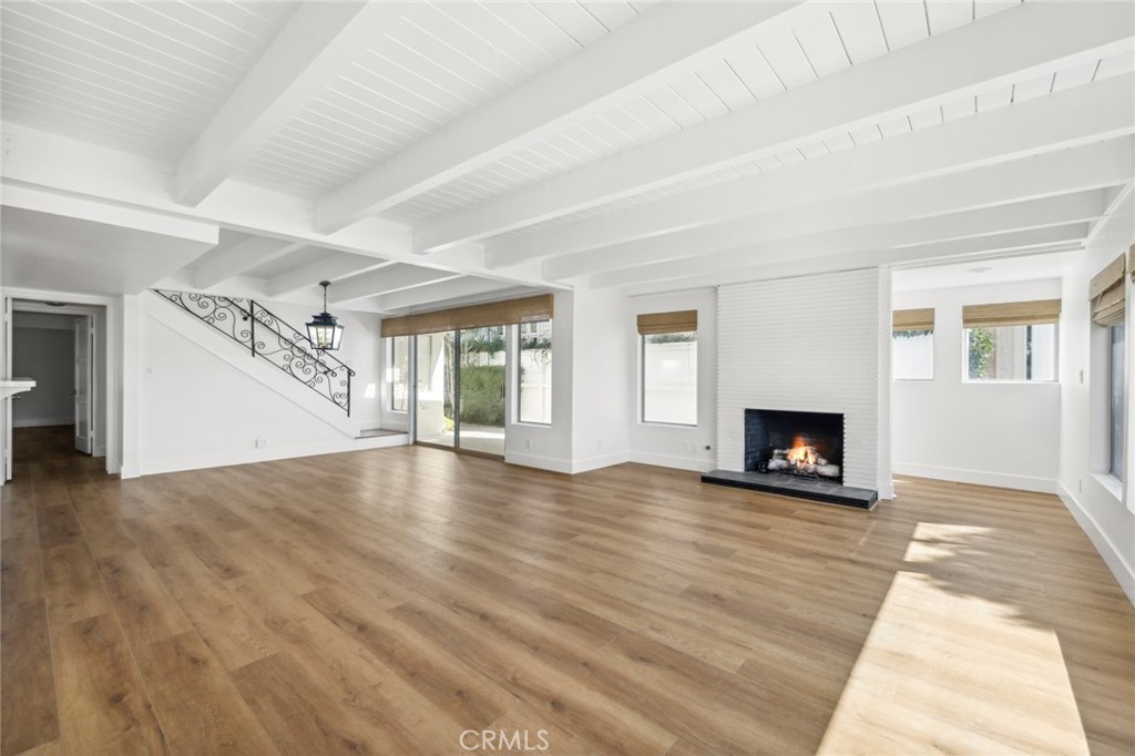 2551 Bayshore Drive