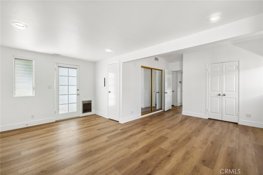 2551 Bayshore Drive