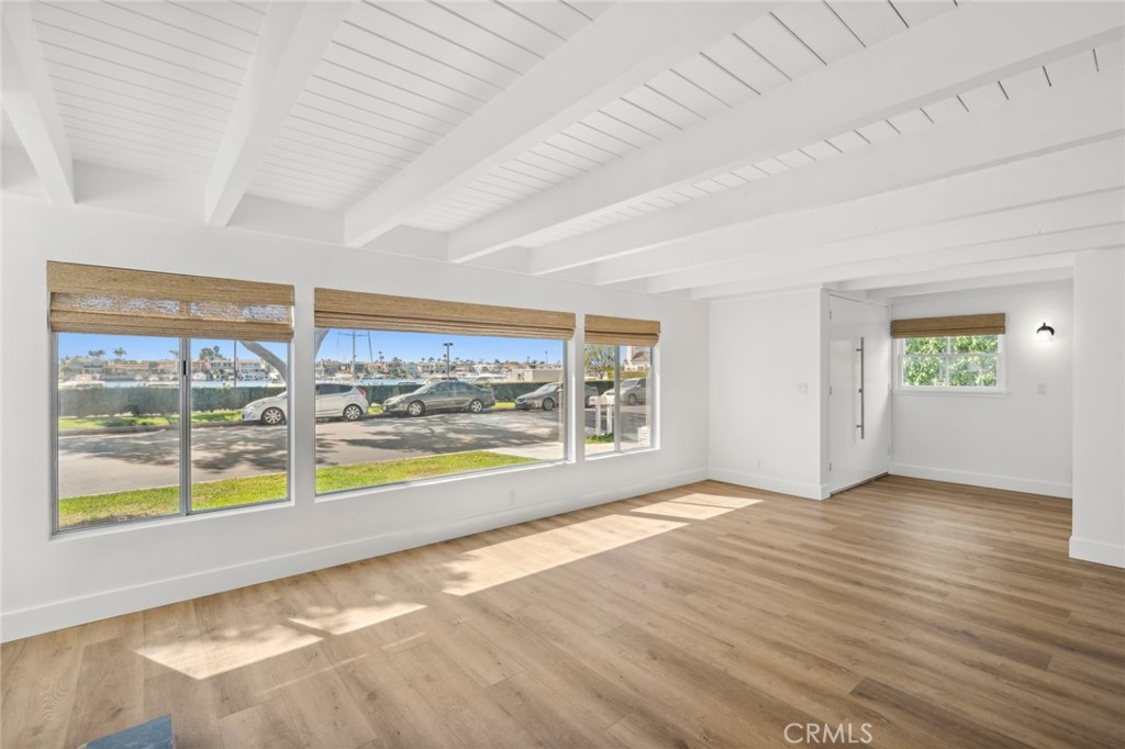 2551 Bayshore Drive