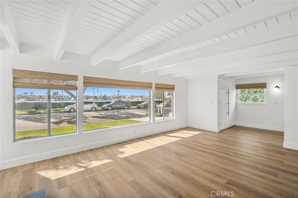 2551 Bayshore Drive