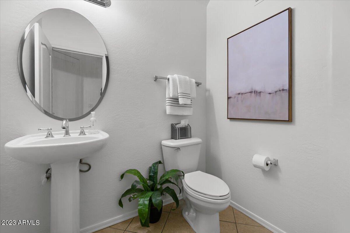 705 W QUEEN CREEK Road Unit: 1202