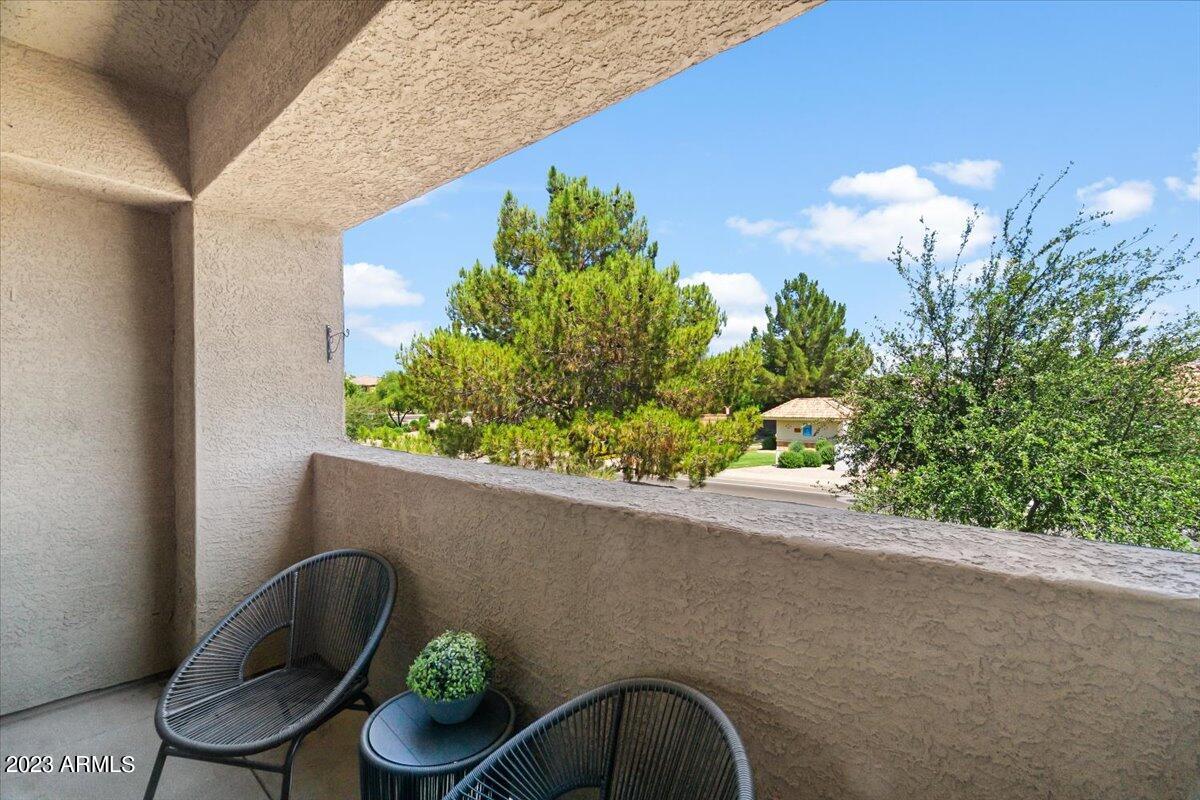 705 W QUEEN CREEK Road Unit: 1202