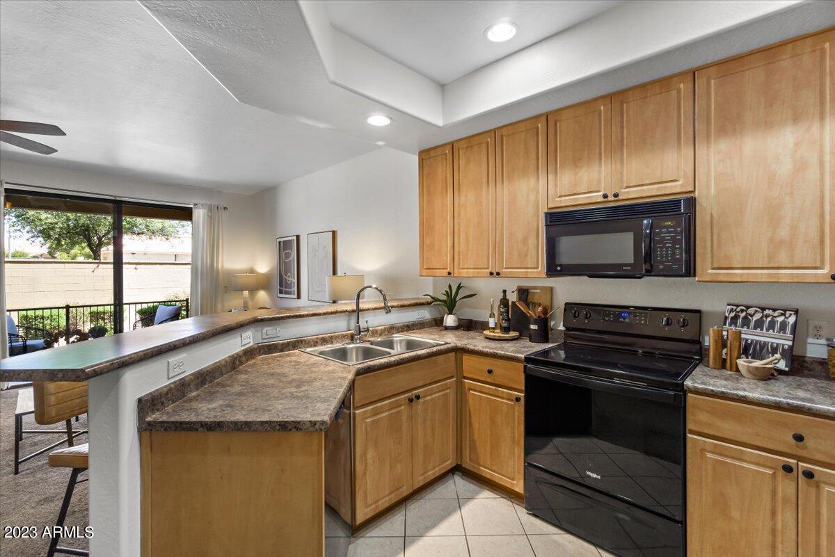 705 W QUEEN CREEK Road Unit: 1202