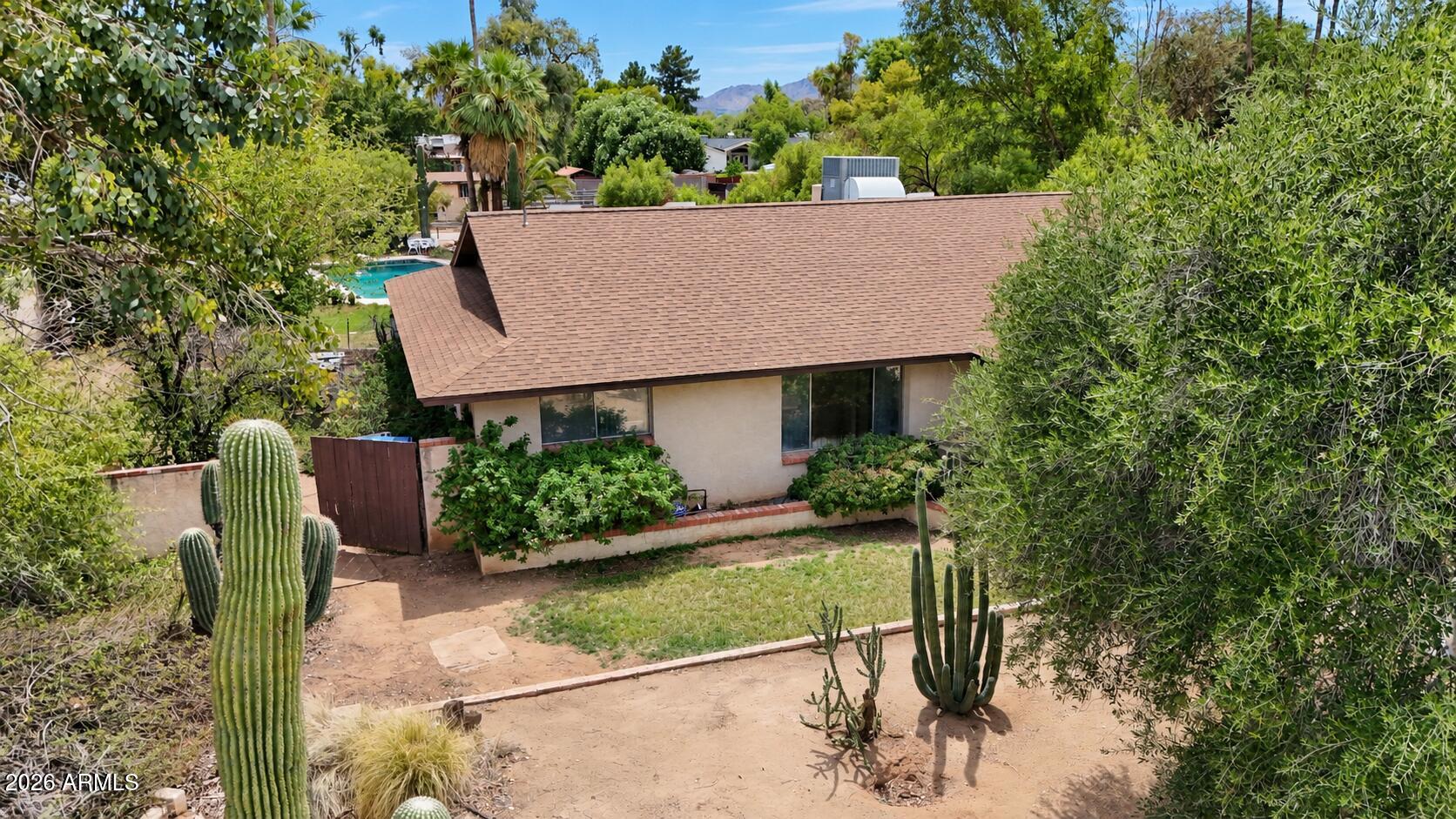 5515 E THUNDERBIRD Road