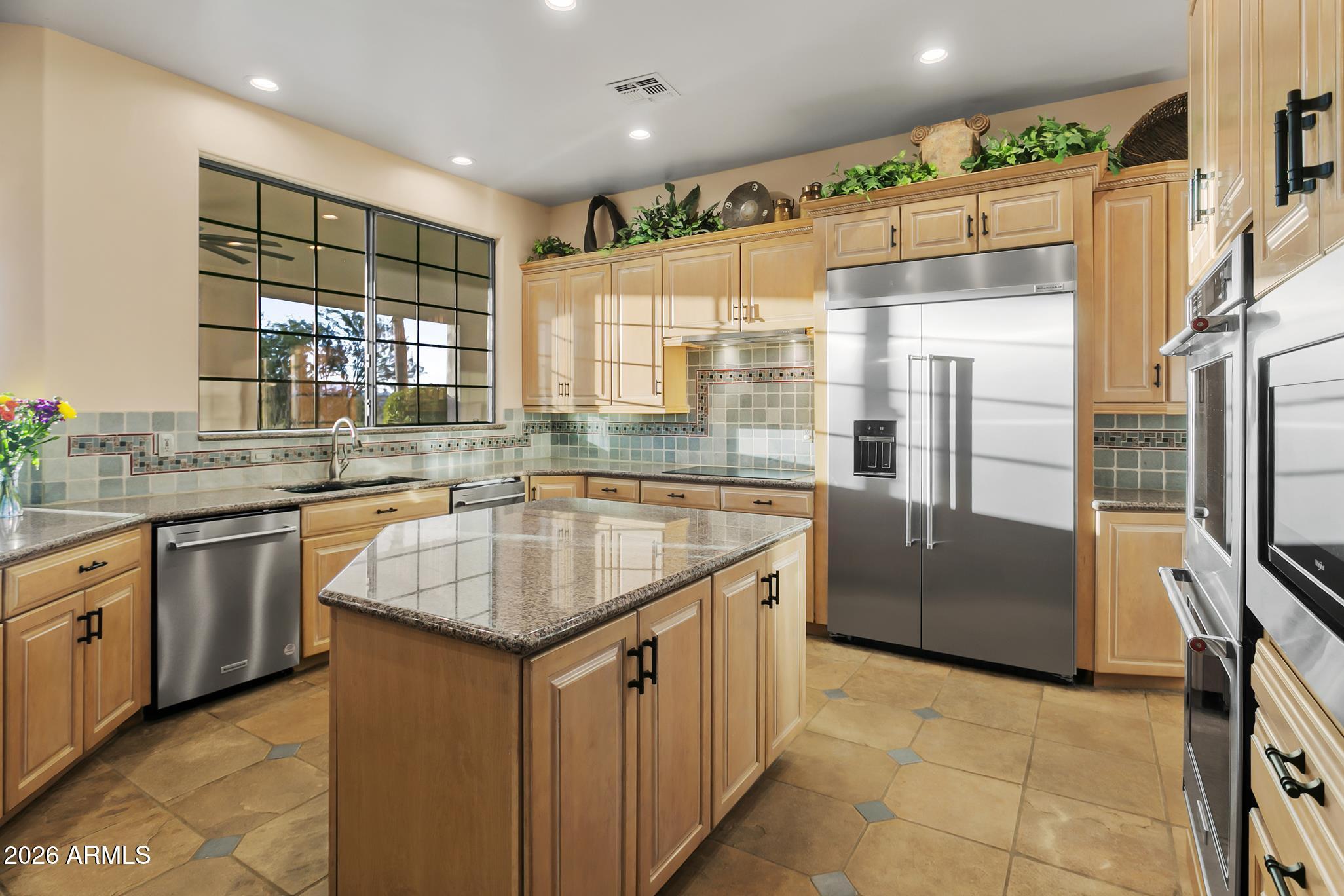 21615 E THIRSTY EARTH Trail