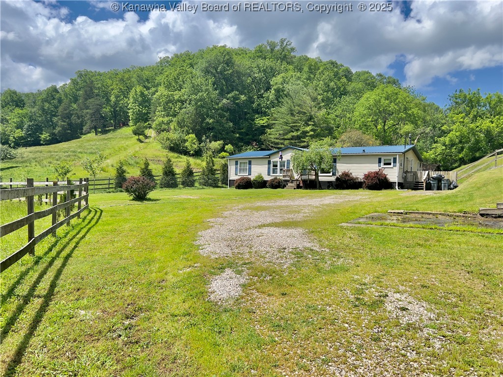 1738 Woods Drive