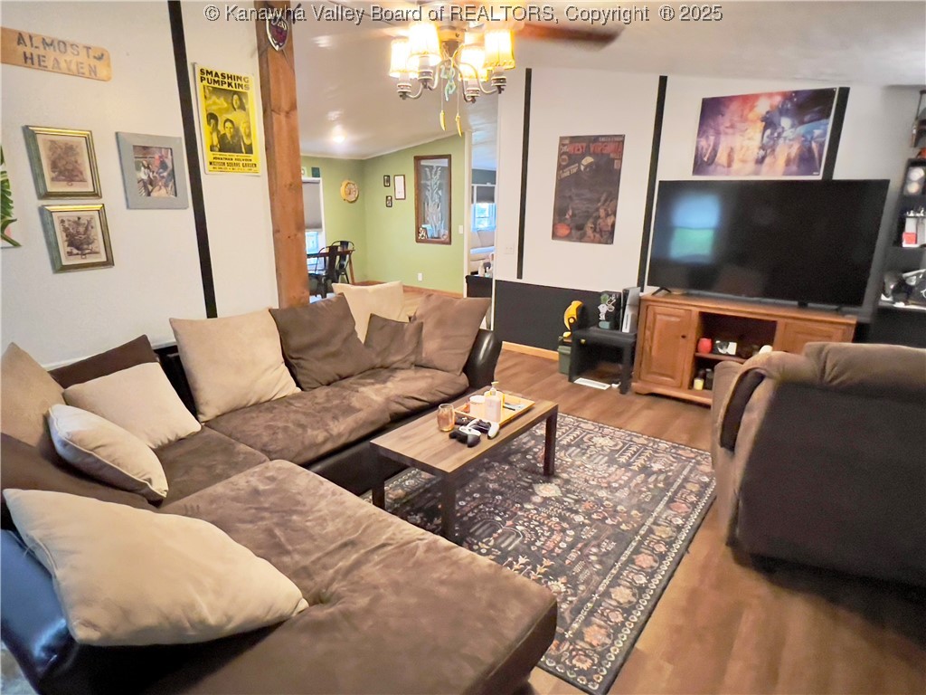 1738 Woods Drive