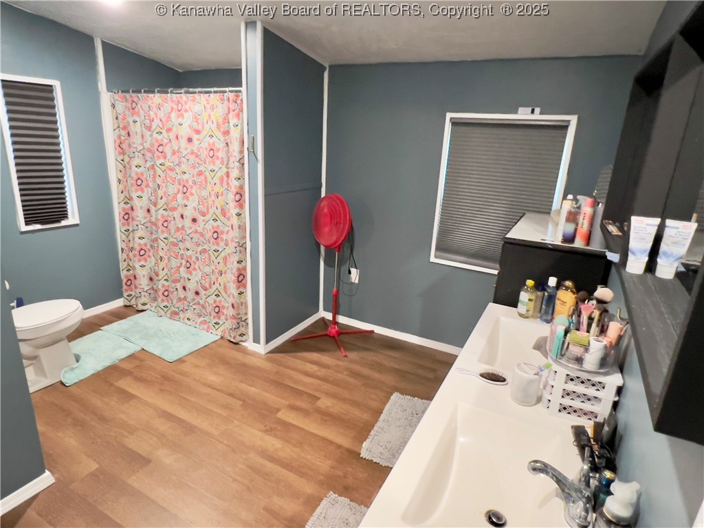 1738 Woods Drive