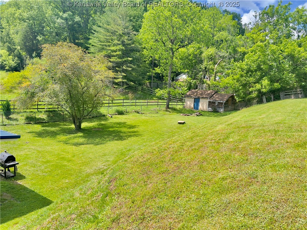 1738 Woods Drive