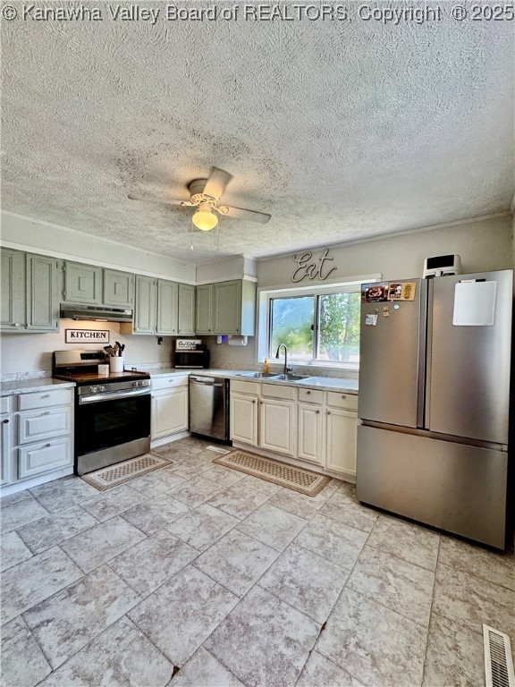 104 Fairland Circle