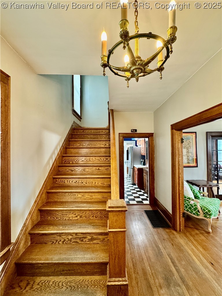 406 Elm Street