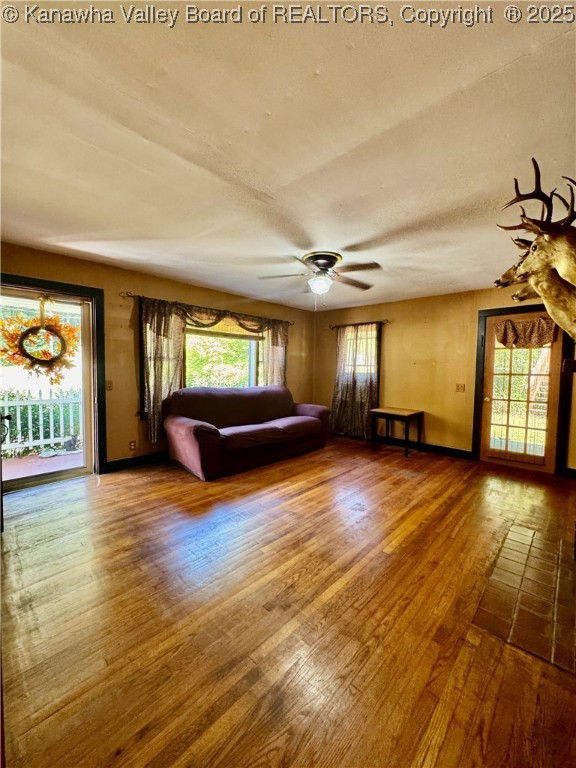 9354 Daniel Boone Parkway