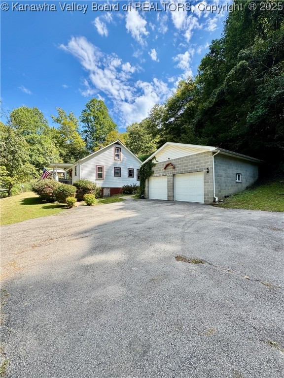 9354 Daniel Boone Parkway