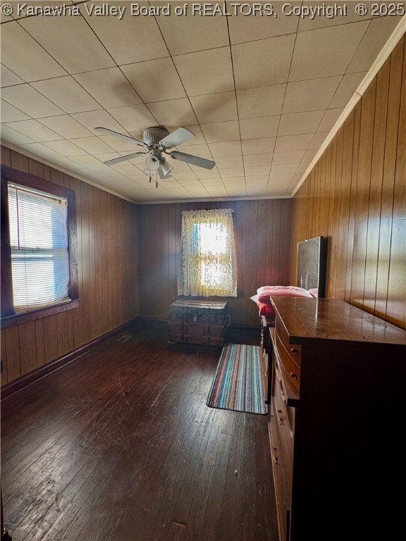 572 McClellan Highway