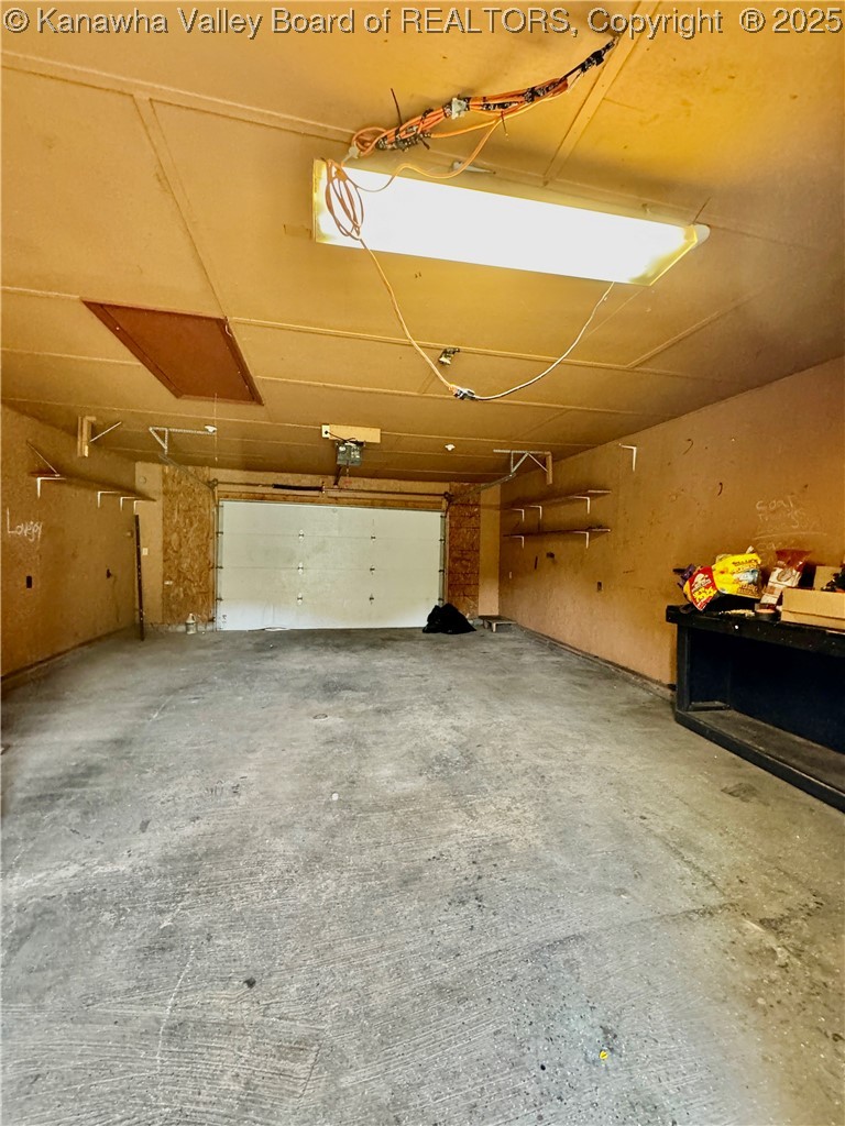 64 Greenleaf Lane