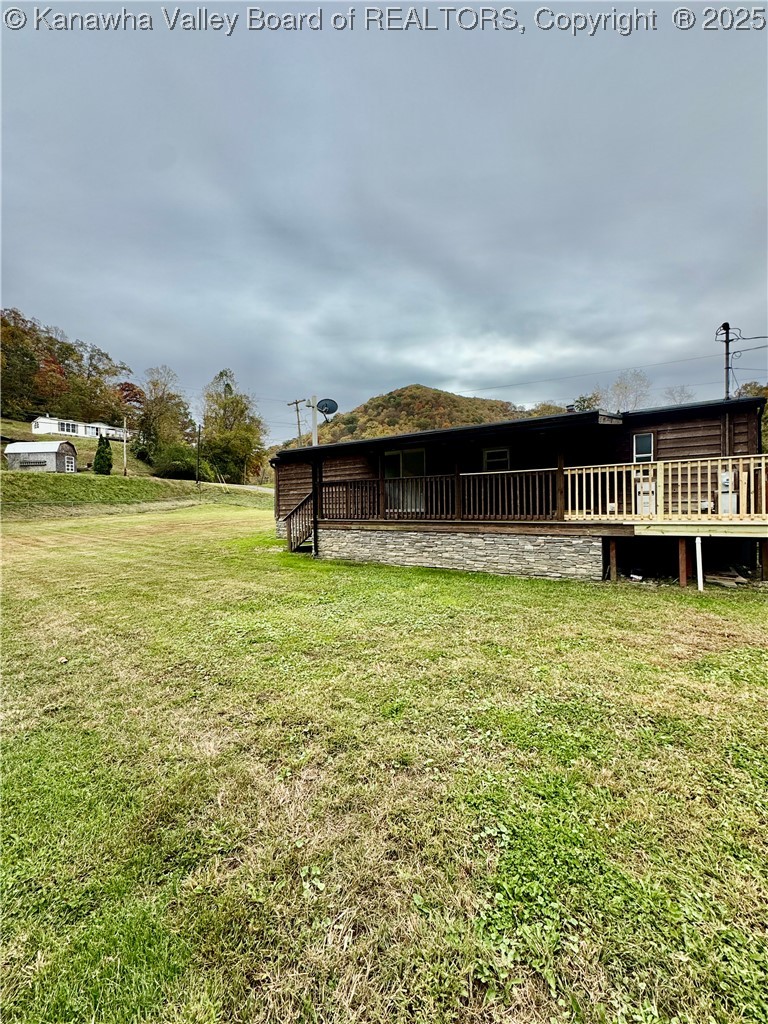 64 Greenleaf Lane