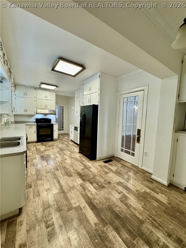 293 Riverside Drive