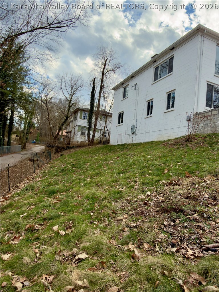 810 Dinden Drive
