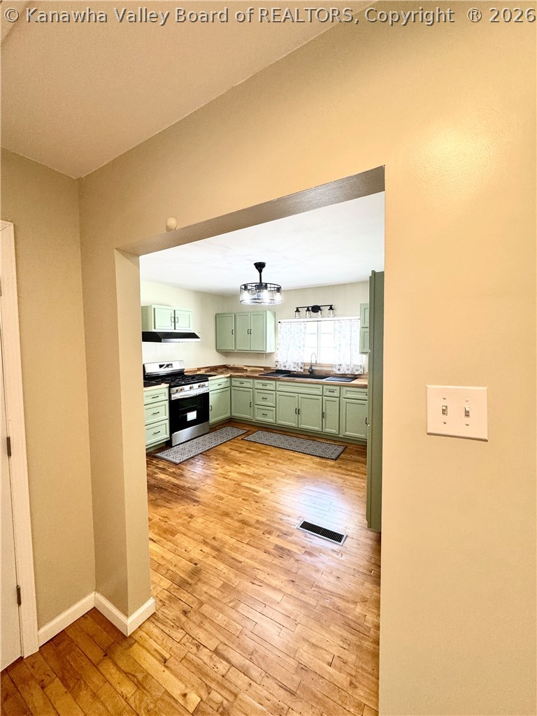 33150 Coal River Road