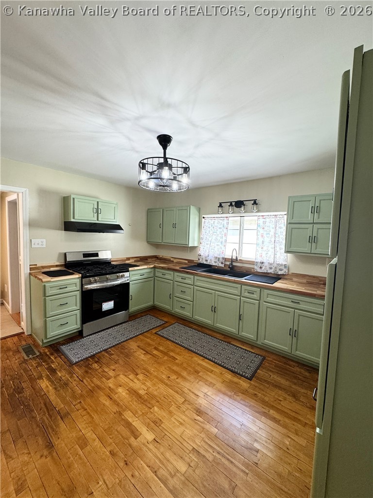 33150 Coal River Road