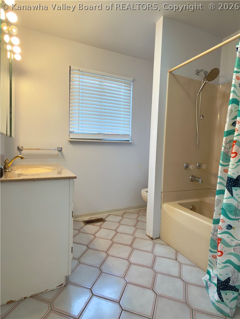 3915 Virginia Avenue