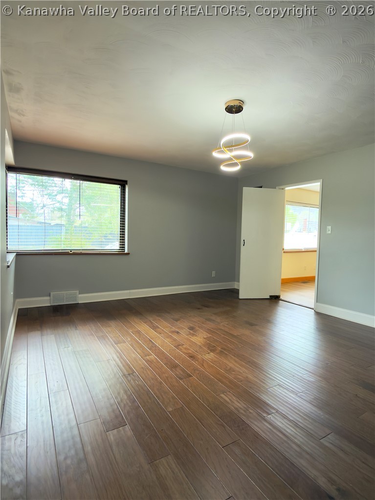 3915 Virginia Avenue