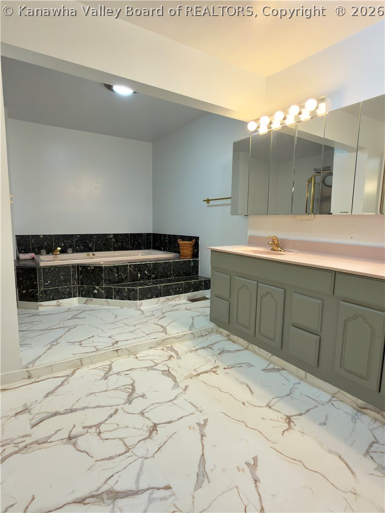 3915 Virginia Avenue