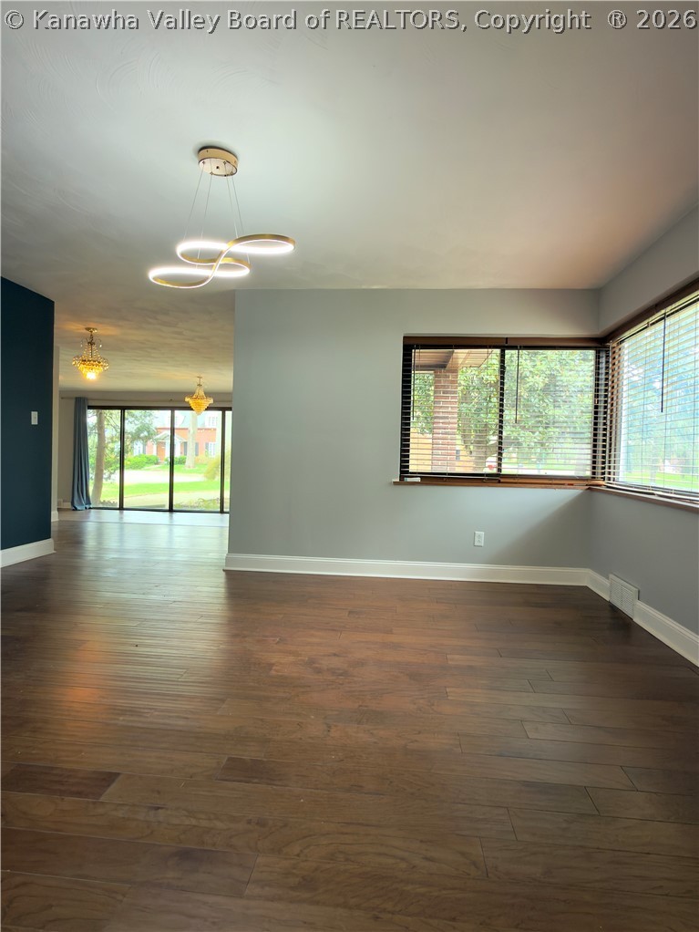 3915 Virginia Avenue