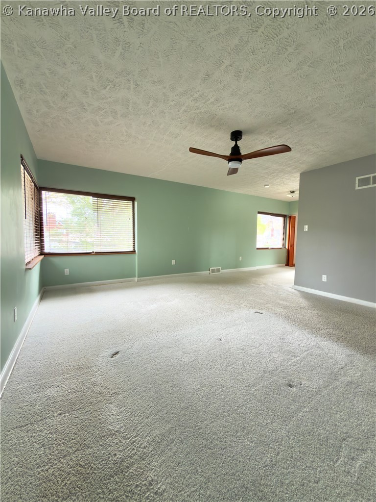 3915 Virginia Avenue