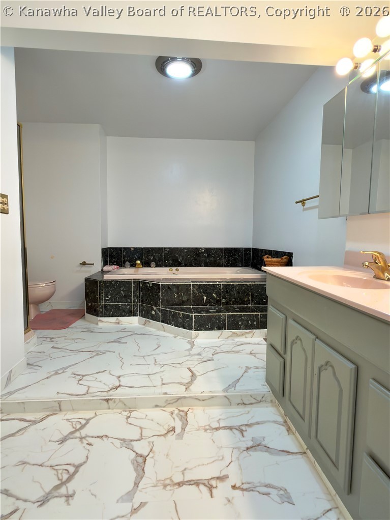 3915 Virginia Avenue