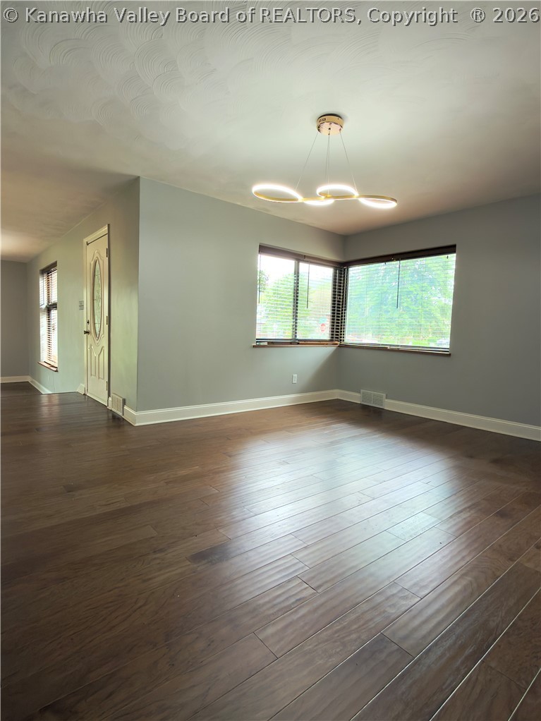 3915 Virginia Avenue