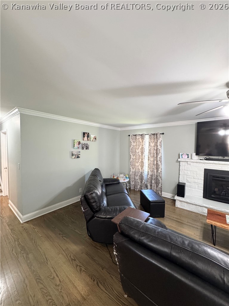 1302 Alva Drive
