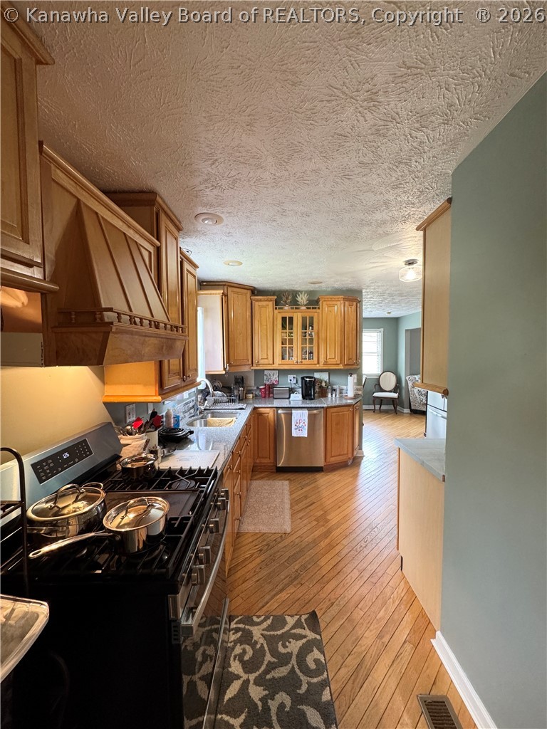 480 East Mud River Road