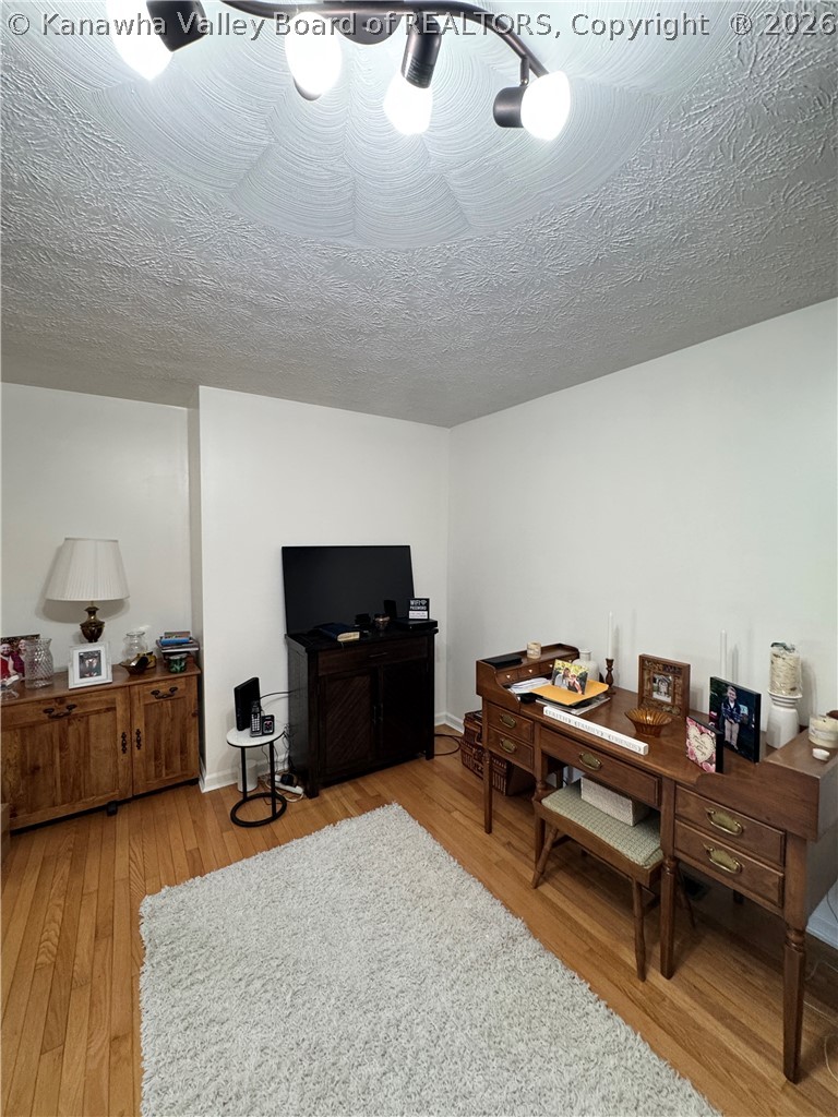 480 East Mud River Road