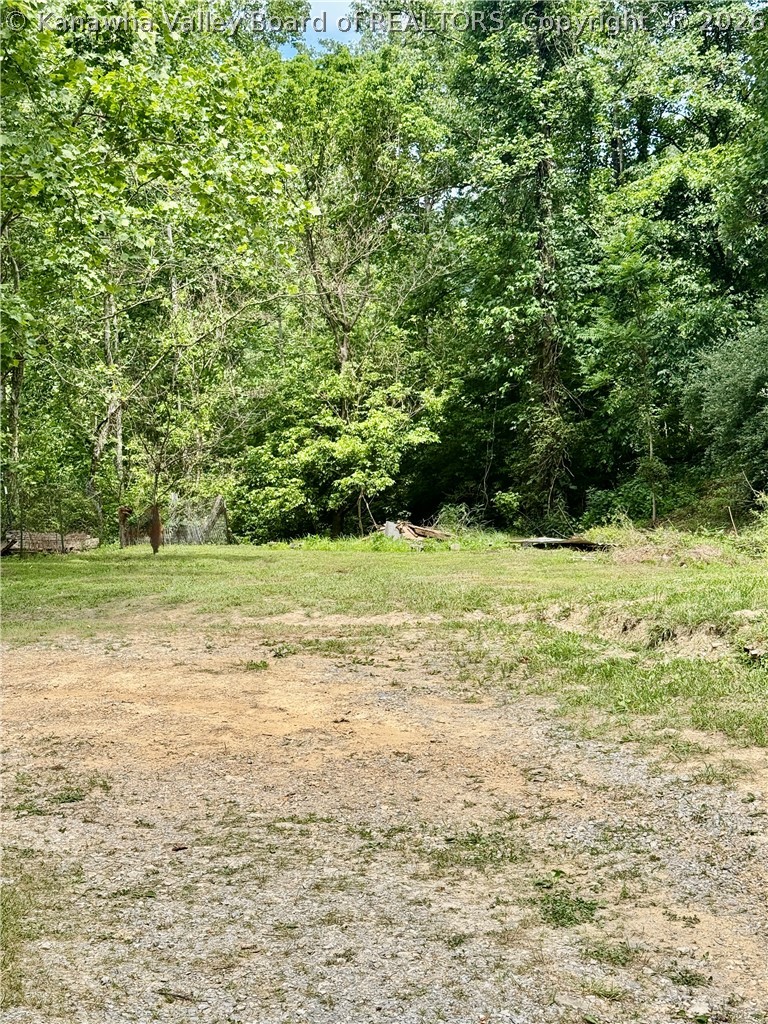1542 Trace Fork Road