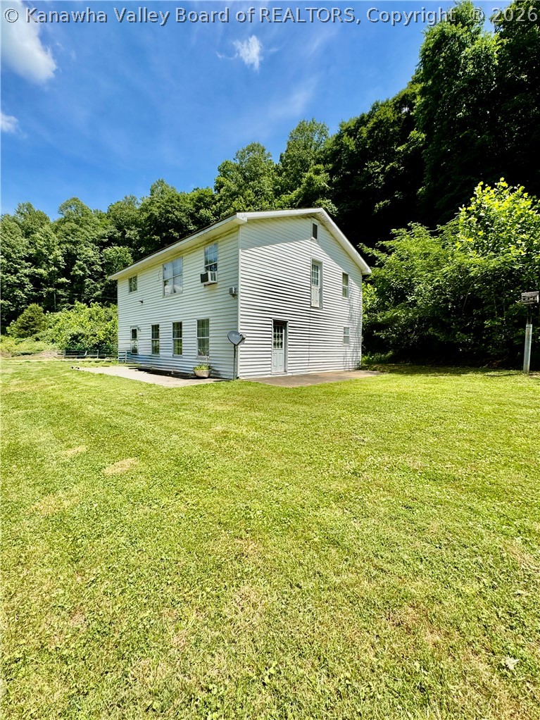 1542 Trace Fork Road